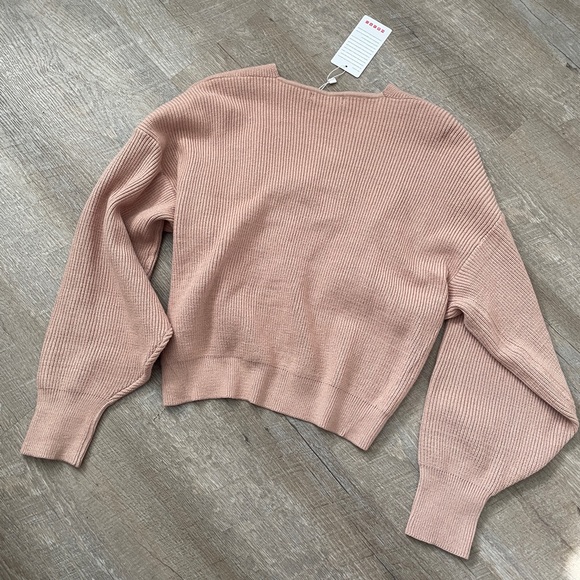 Criss Cross Front Wrap Sweater - Picture 4 of 4